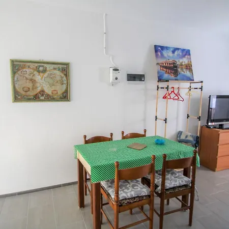 Апартаменты Studio Borghetto-2 By Interhome Agra